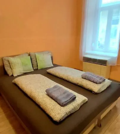 Attila Apartman 아파트 *